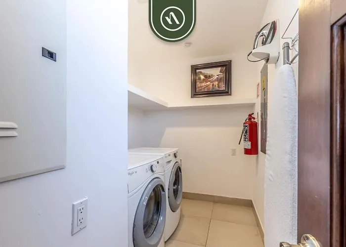 Сasa de vacaciones Two Bdrm With Private Terrace - Ocean View - Pool