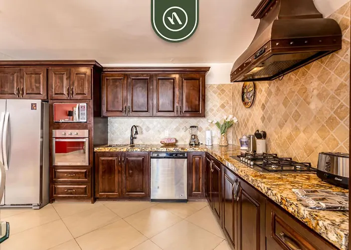 Two Bdrm With Private Terrace - Ocean View - Pool Сasa de vacaciones Cabo San Lucas