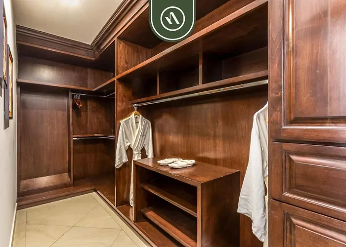 Two Bdrm With Private Terrace - Ocean View - Pool Сasa de vacaciones